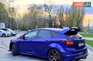 Хетчбек Ford Focus 2013 в Дніпрі