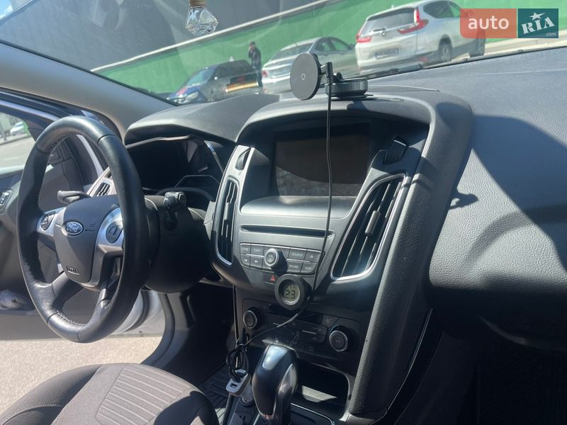 Хэтчбек Ford Focus 2016 в Киеве