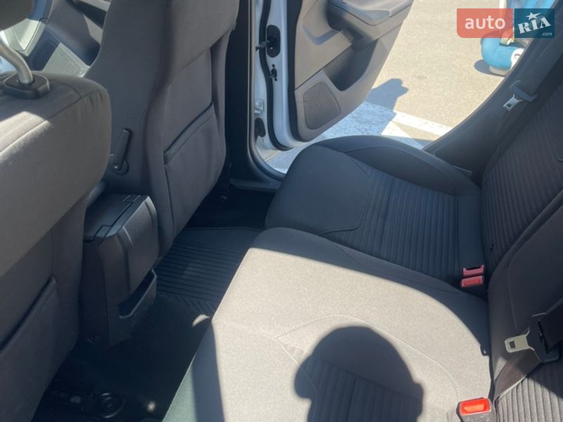 Хэтчбек Ford Focus 2016 в Киеве