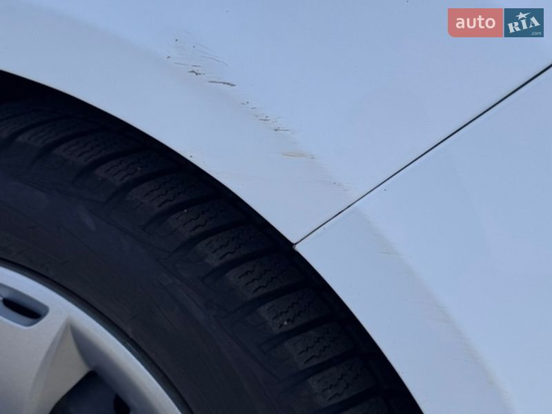 Хетчбек Ford Focus 2017 в Дніпрі фото 26 Хетчбек Ford Focus 2017 в Дніпрі