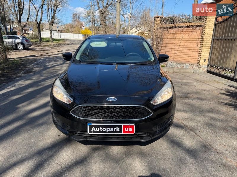 Хэтчбек Ford Focus 2015 в Киеве фото 2 Хэтчбек Ford Focus 2015 в Киеве