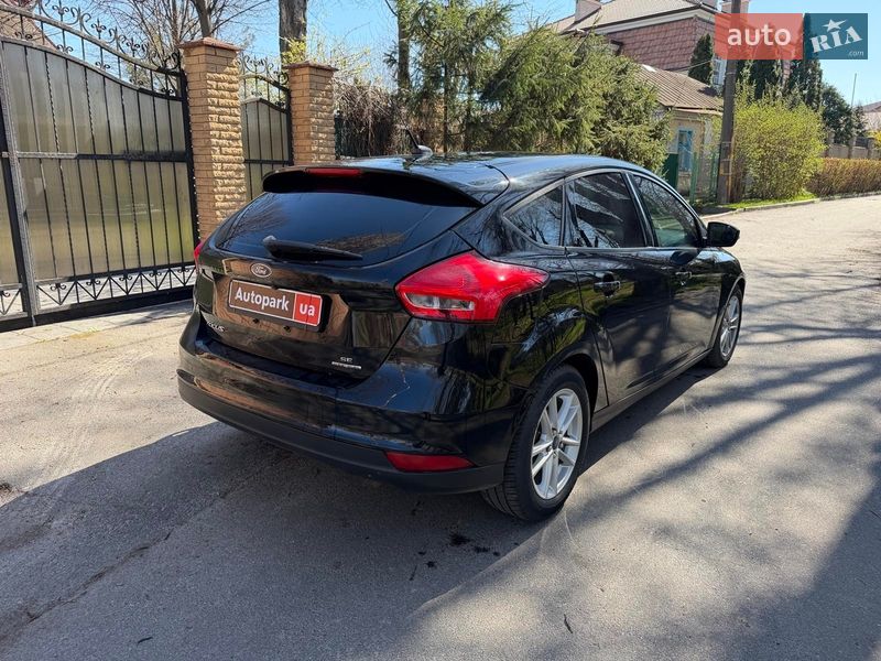 Хэтчбек Ford Focus 2015 в Киеве фото 6 Хэтчбек Ford Focus 2015 в Киеве