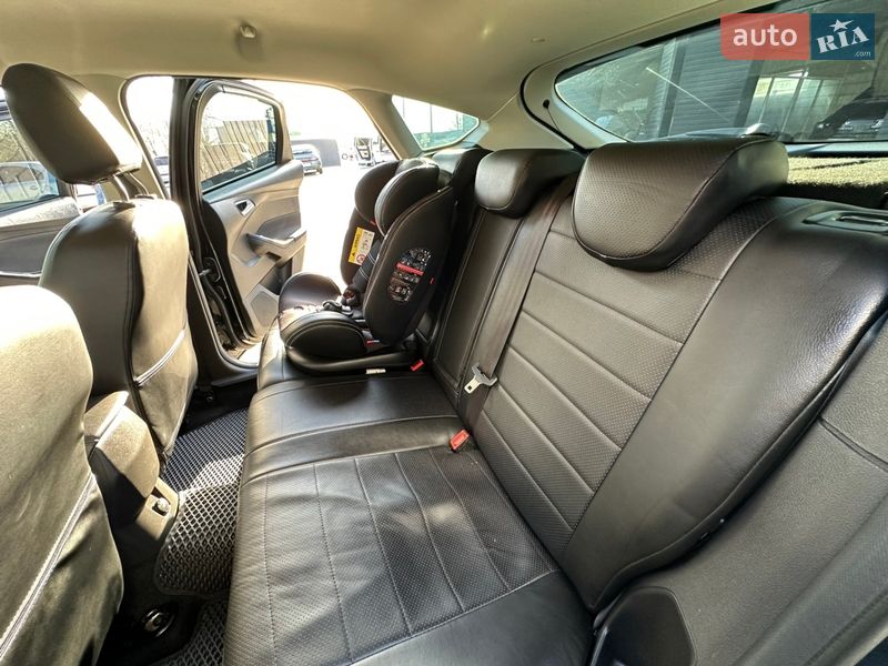 Хэтчбек Ford Focus 2013 в Кропивницком