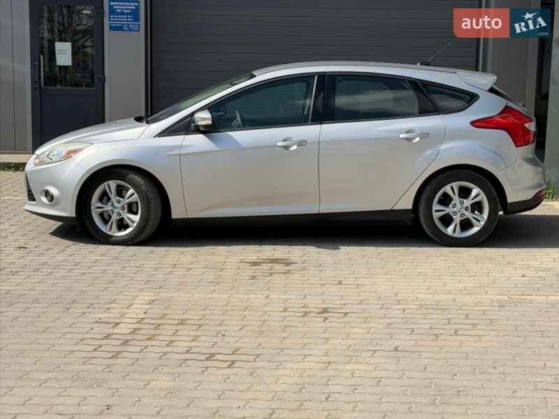 Хетчбек Ford Focus 2012 в Івано-Франківську