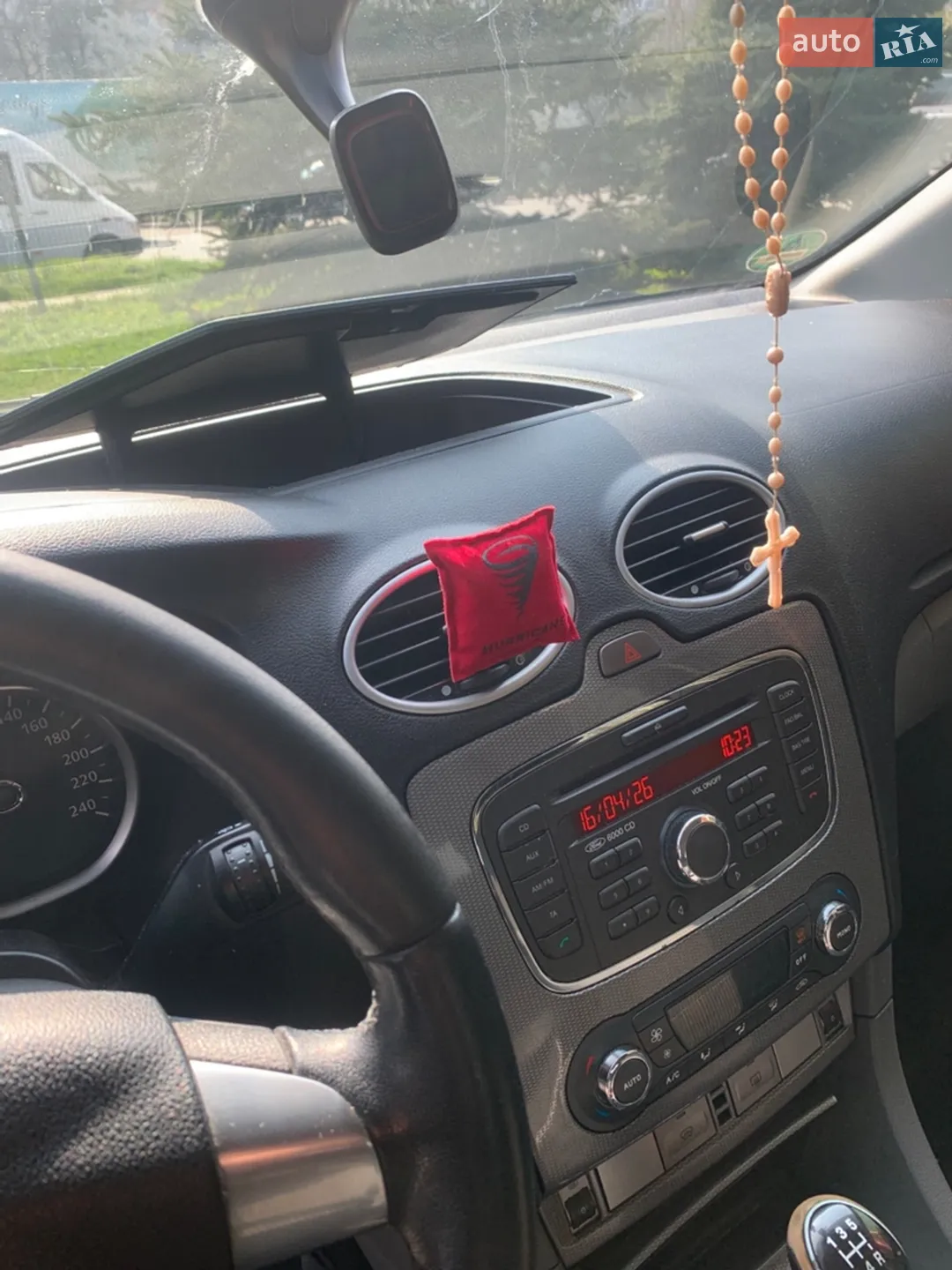 2010 Ford Focus - мініатюра 25