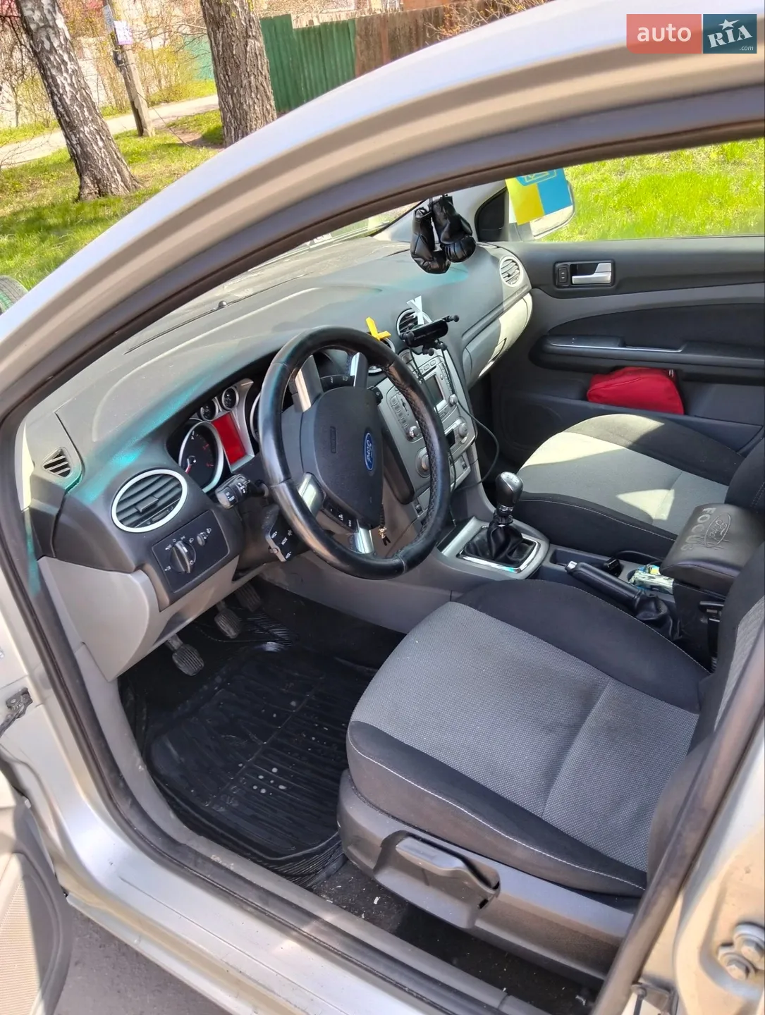 2010 Ford Focus - мініатюра 6