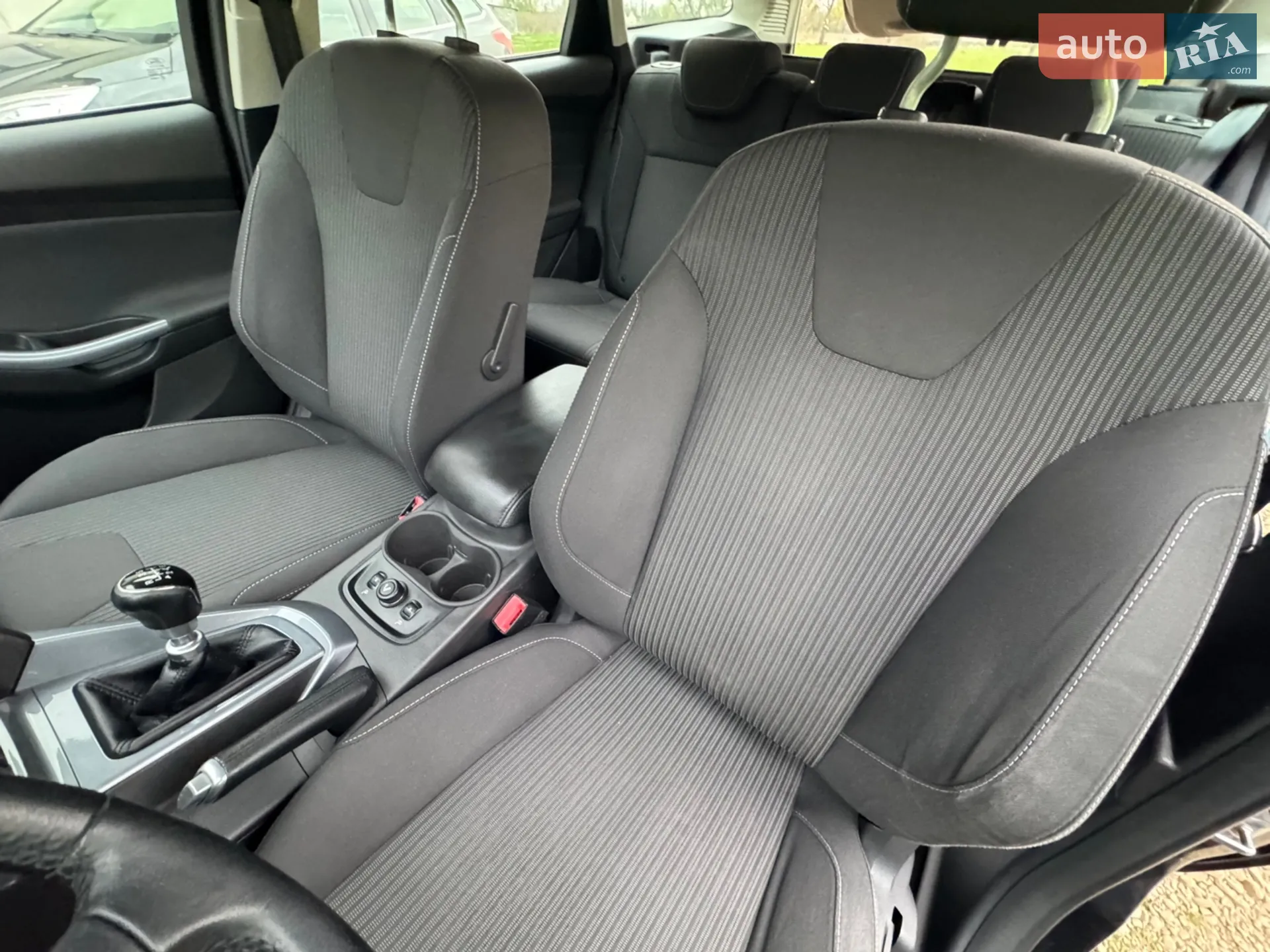 2013 Ford Focus - мініатюра 38