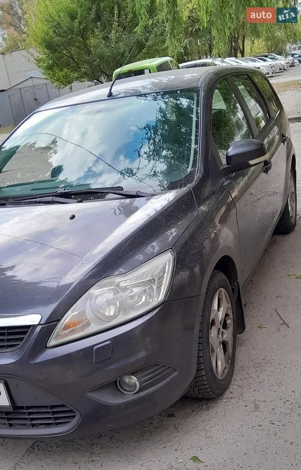 2010 Ford Focus - мініатюра 12