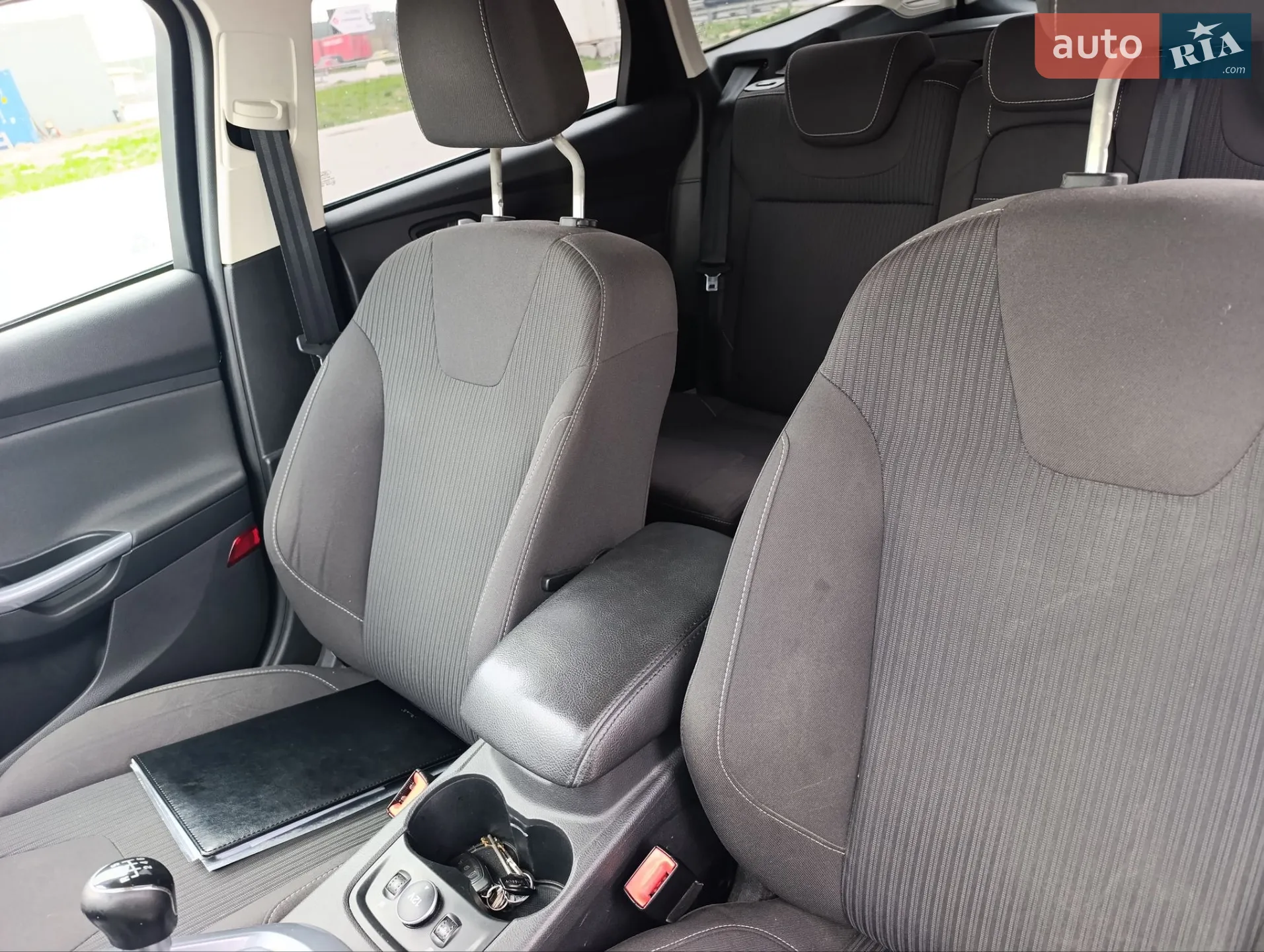 2011 Ford Focus - мініатюра 13