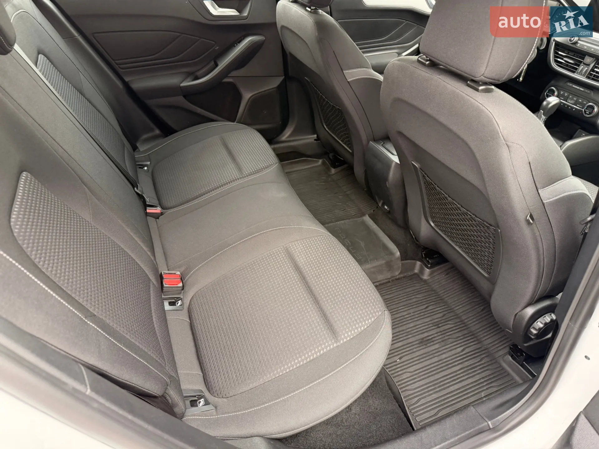 2019 Ford Focus - мініатюра 14