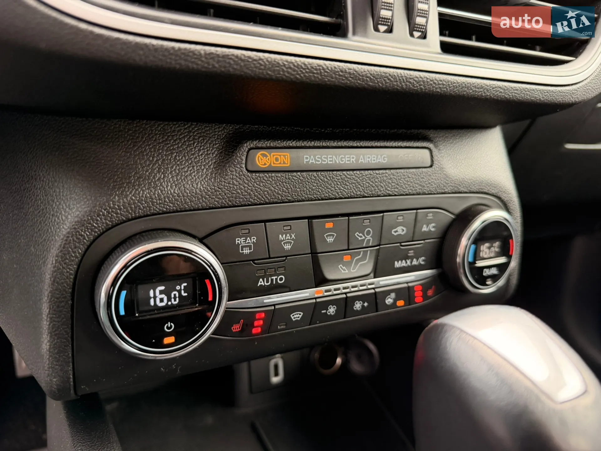 2019 Ford Focus - мініатюра 19