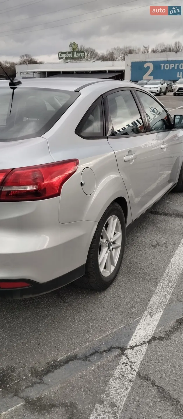 2017 Ford Focus - мініатюра 11