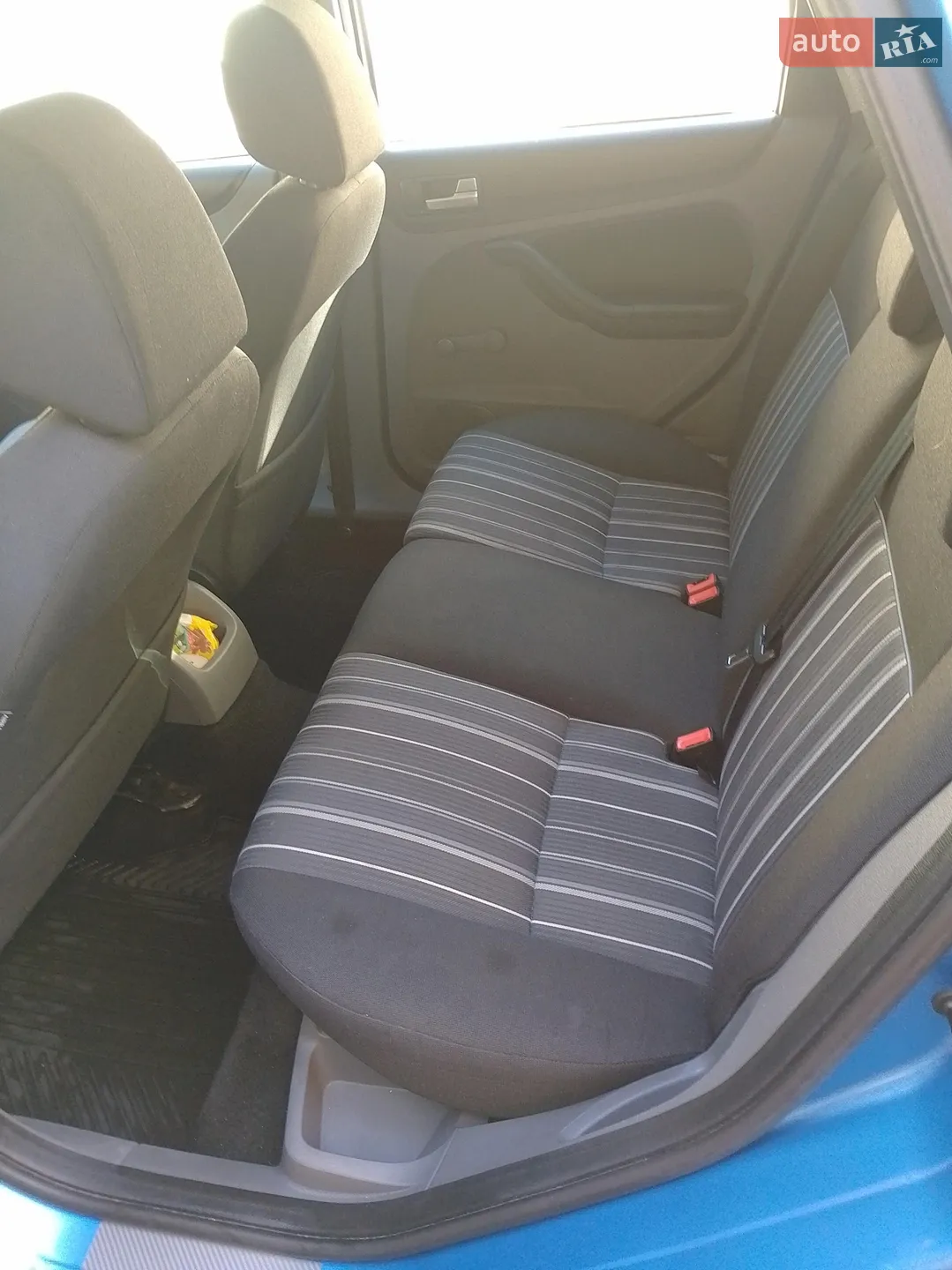 2010 Ford Focus - мініатюра 5