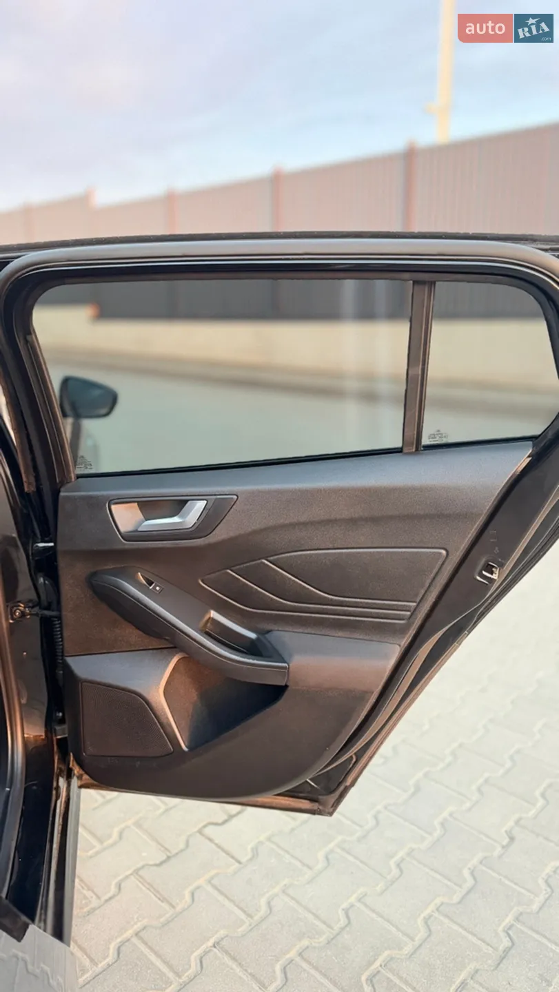 2020 Ford Focus - мініатюра 40
