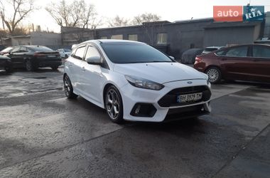 Хэтчбек Ford Focus 2015 в Одессе