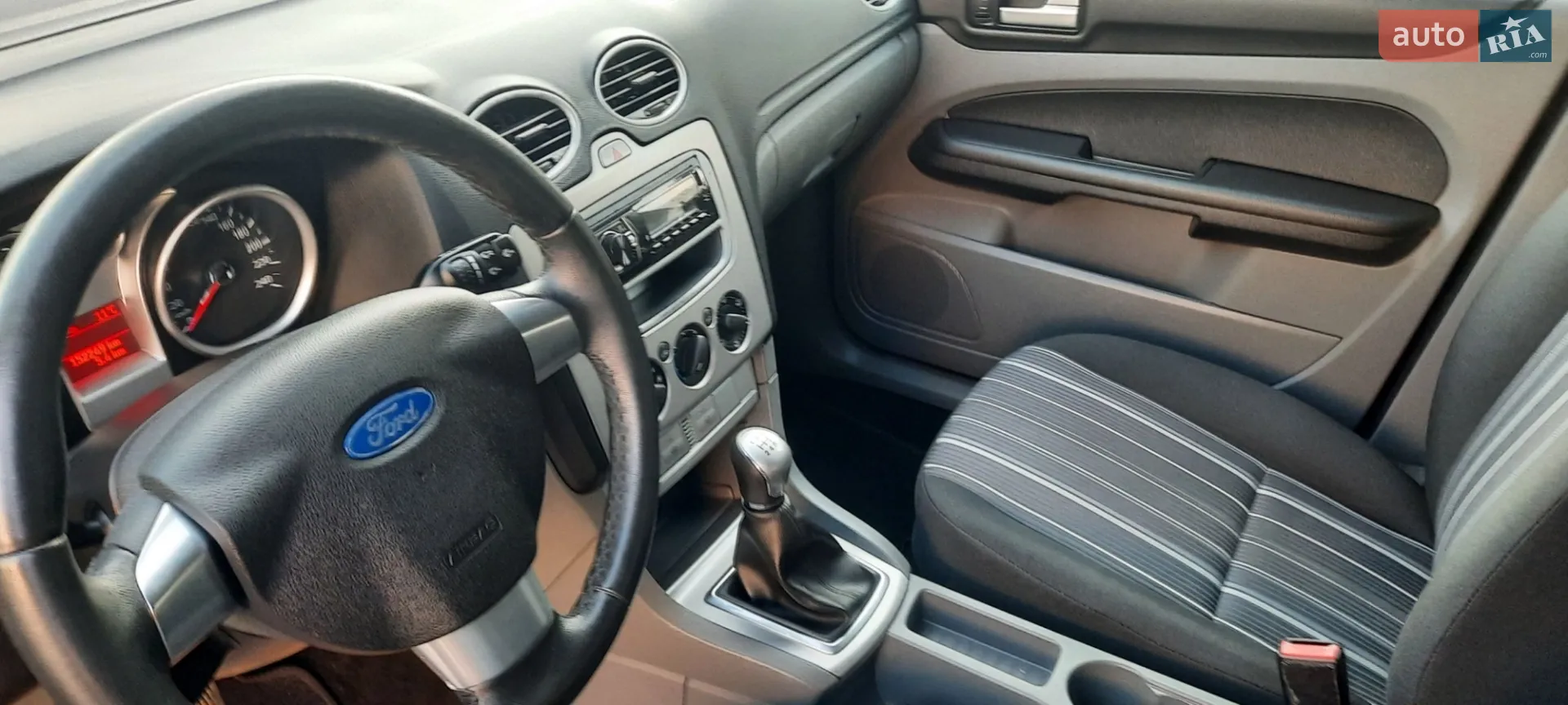 2010 Ford Focus - мініатюра 45