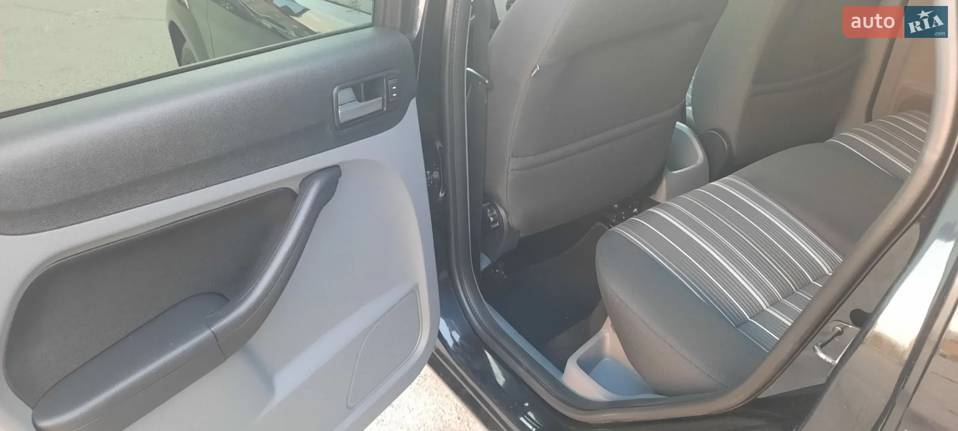 2010 Ford Focus - мініатюра 50