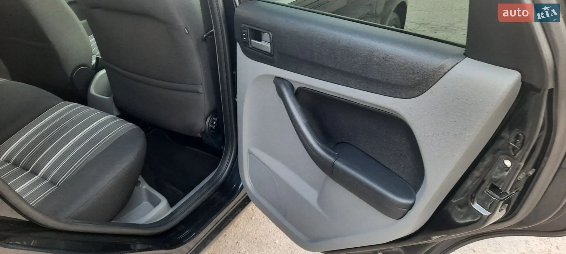 2010 Ford Focus - мініатюра 61