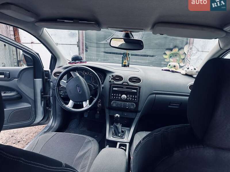 Ford Focus 2004