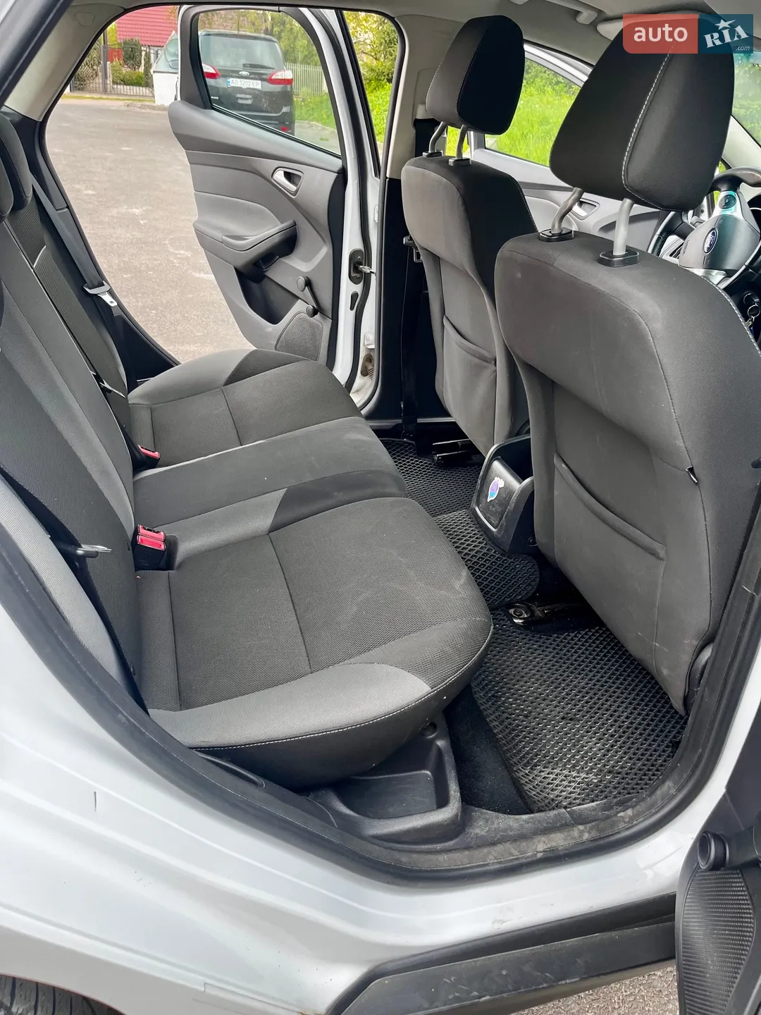 2012 Ford Focus - мініатюра 11