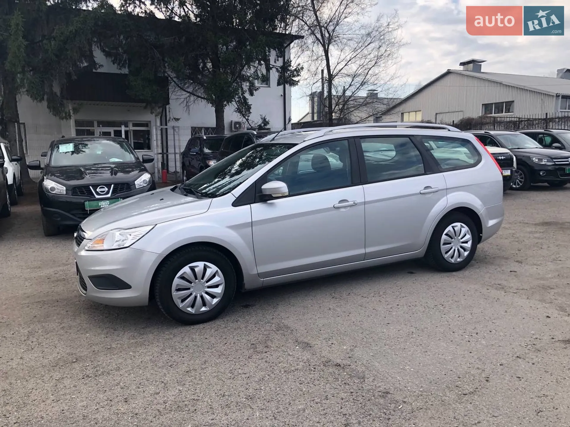 2010 Ford Focus - мініатюра 5