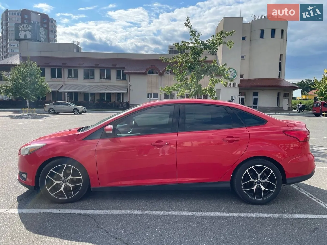 2016 Ford Focus - мініатюра 16