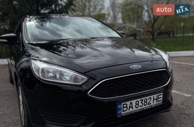 Седан Ford Focus 2015 в Александрие