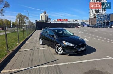 Хэтчбек Ford Focus 2015 в Киеве