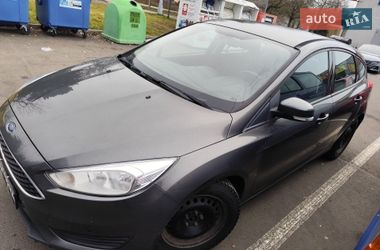 Хетчбек Ford Focus 2015 в Києві