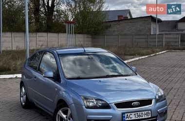 Хэтчбек Ford Focus 2006 в Нововолынске