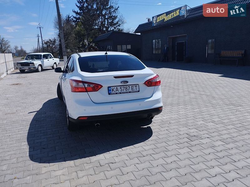 Седан Ford Focus 2011 в Киеве