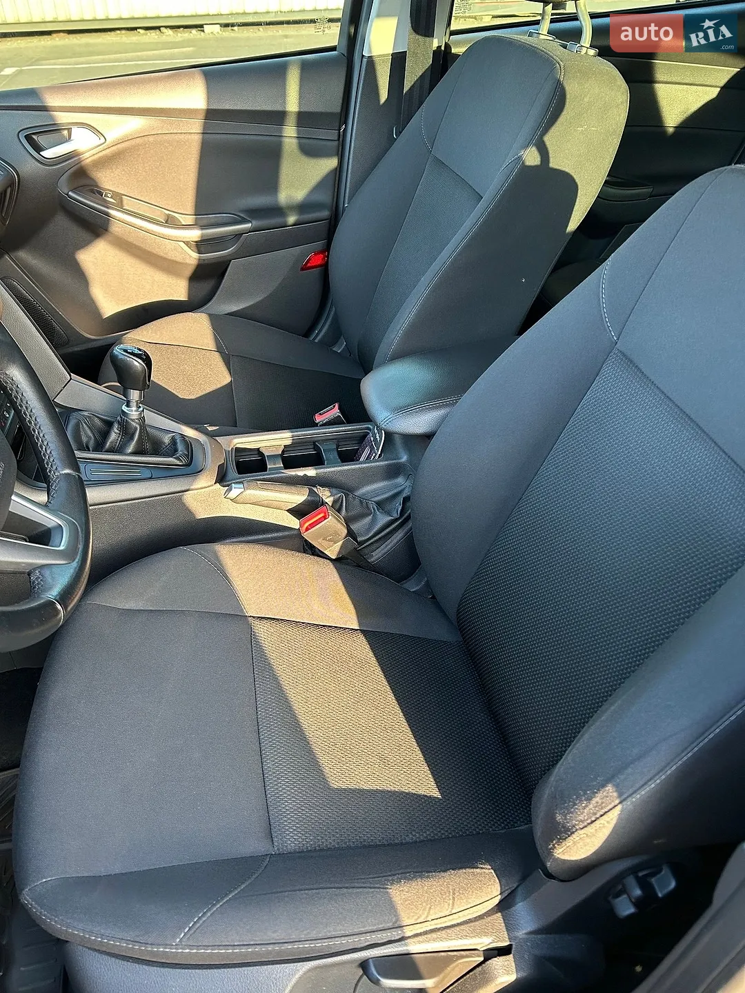 2016 Ford Focus - мініатюра 8