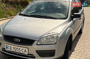 Хетчбек Ford Focus 2005 в Чернівцях