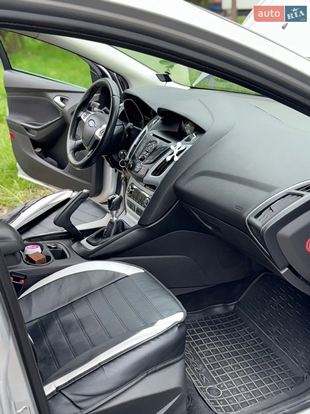2013 Ford Focus - мініатюра 9