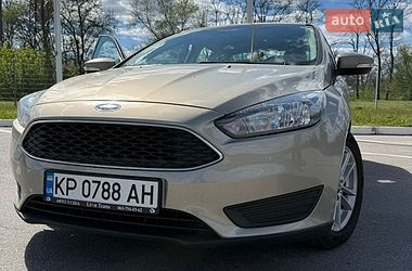 Седан Ford Focus 2015 в Запоріжжі