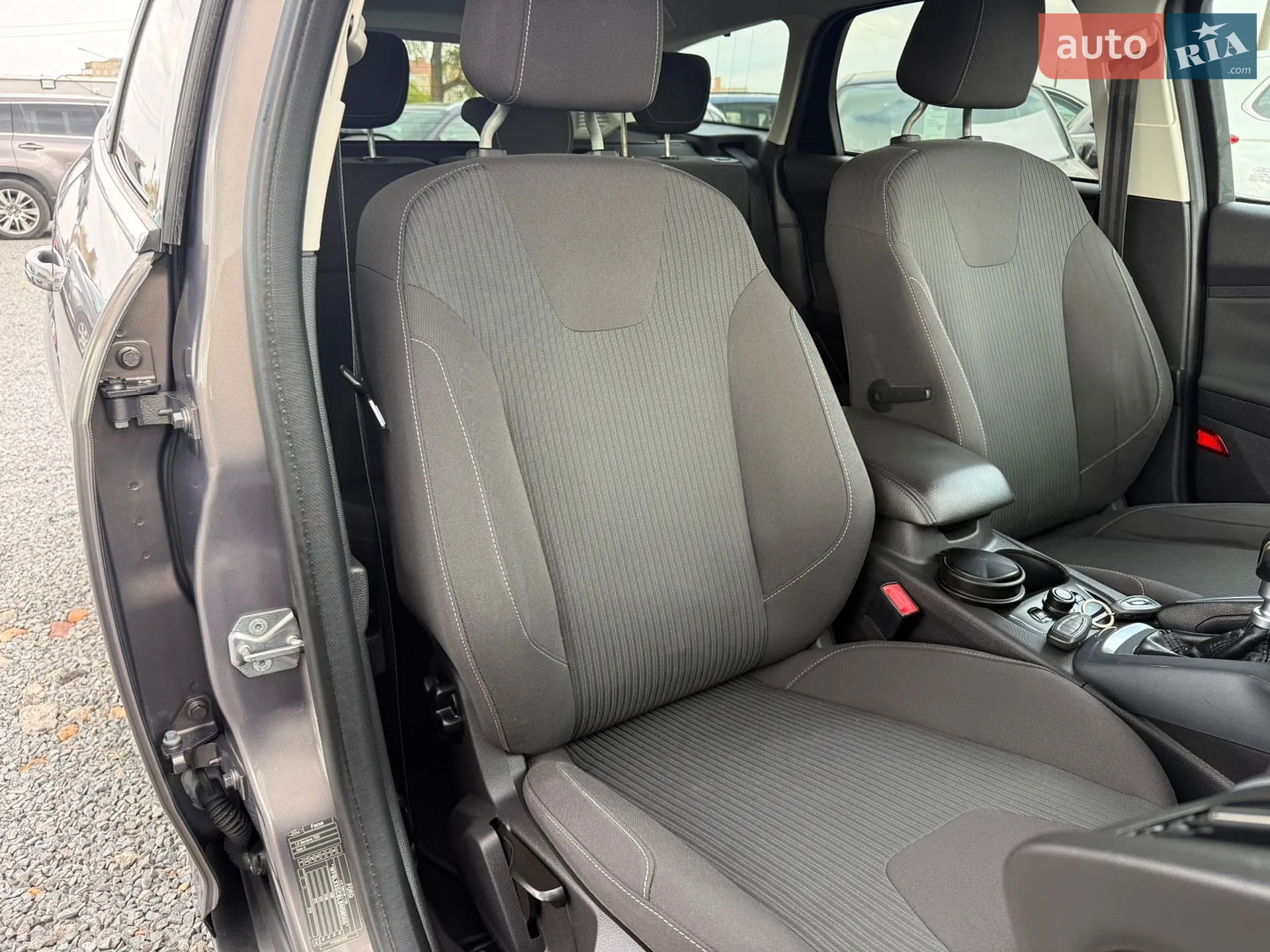 2012 Ford Focus - мініатюра 27