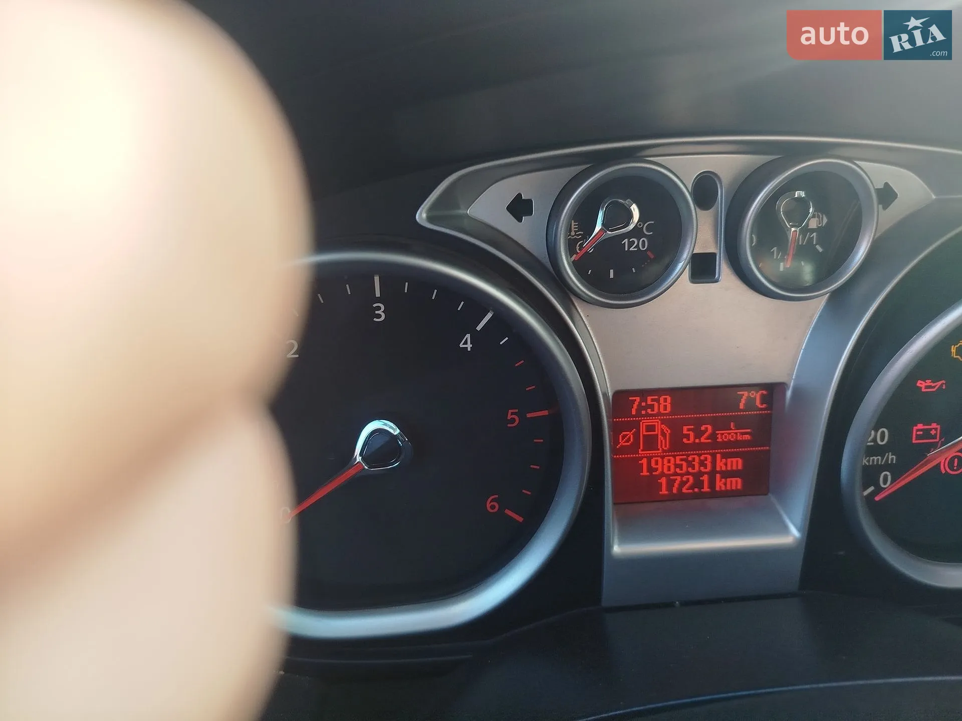 2010 Ford Focus - мініатюра 8