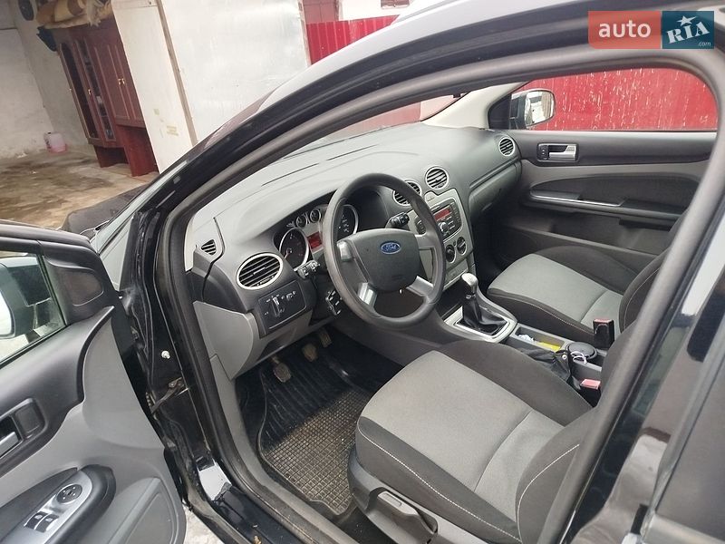 Универсал Ford Focus 2010 в Львове