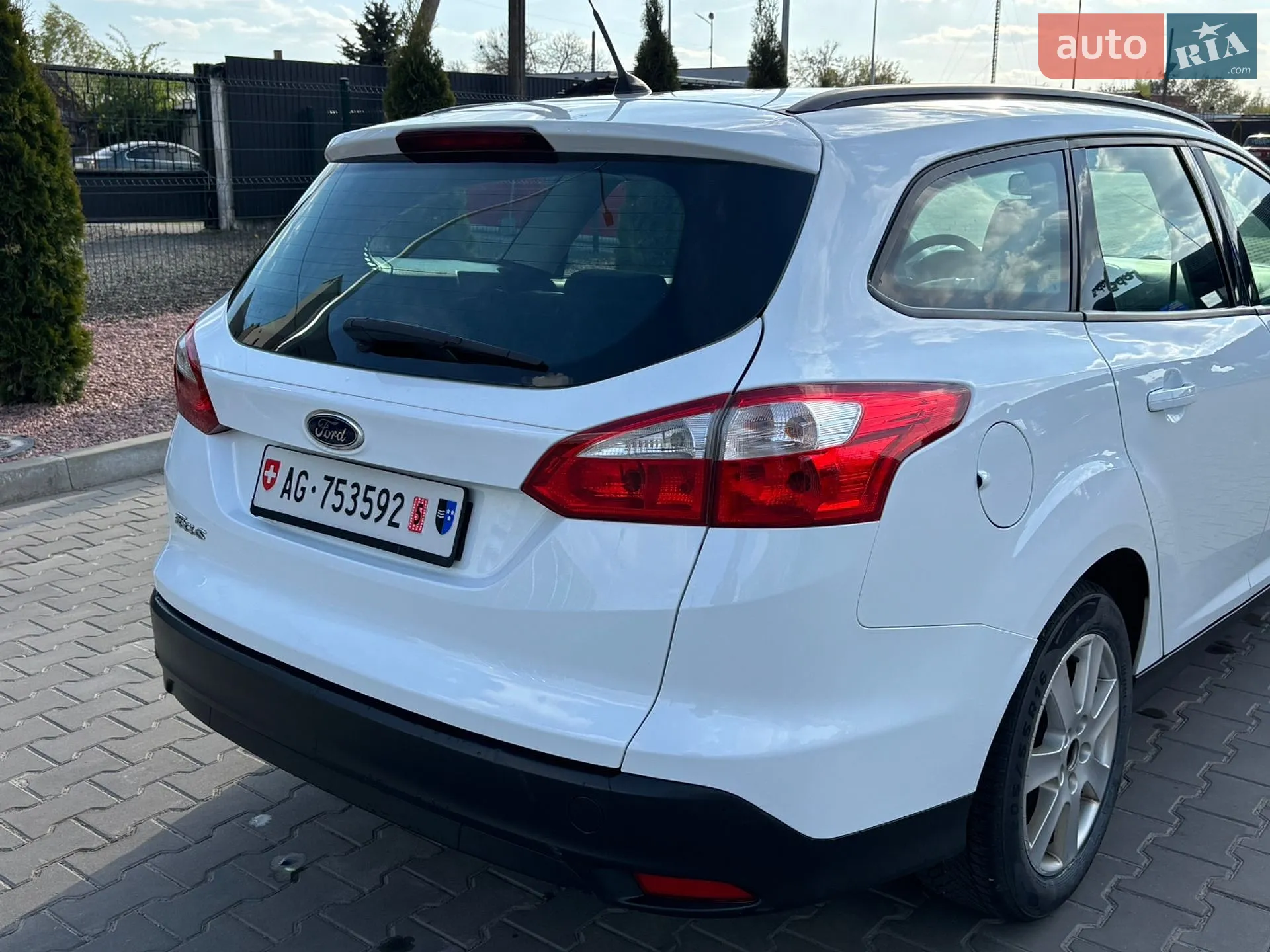 2012 Ford Focus - мініатюра 16