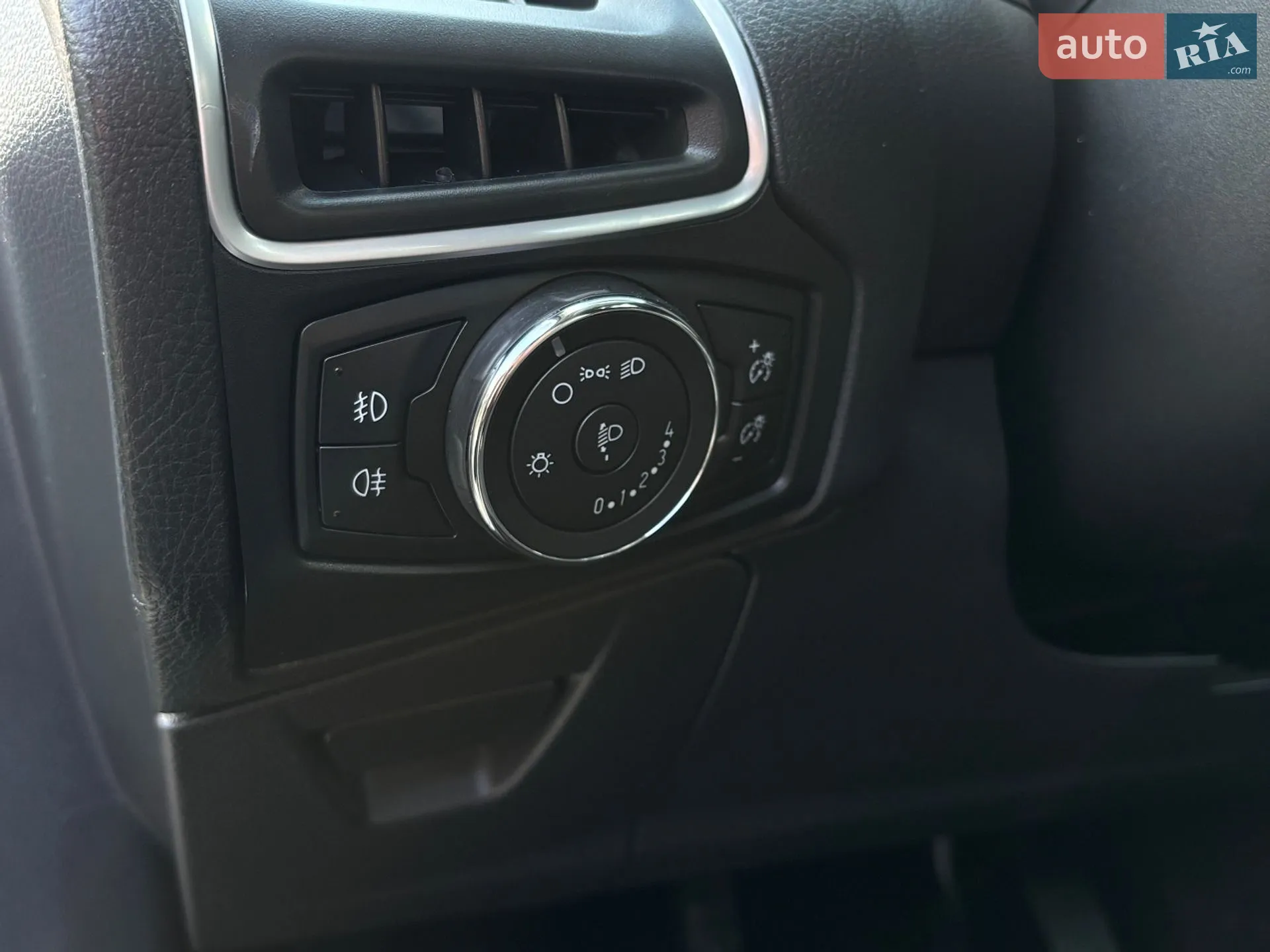 2012 Ford Focus - мініатюра 29