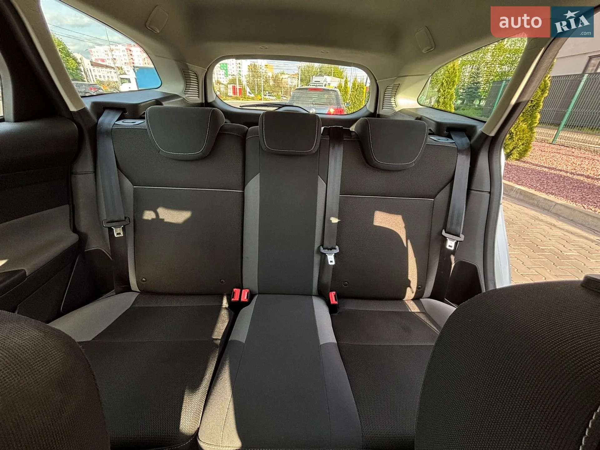 2012 Ford Focus - мініатюра 38