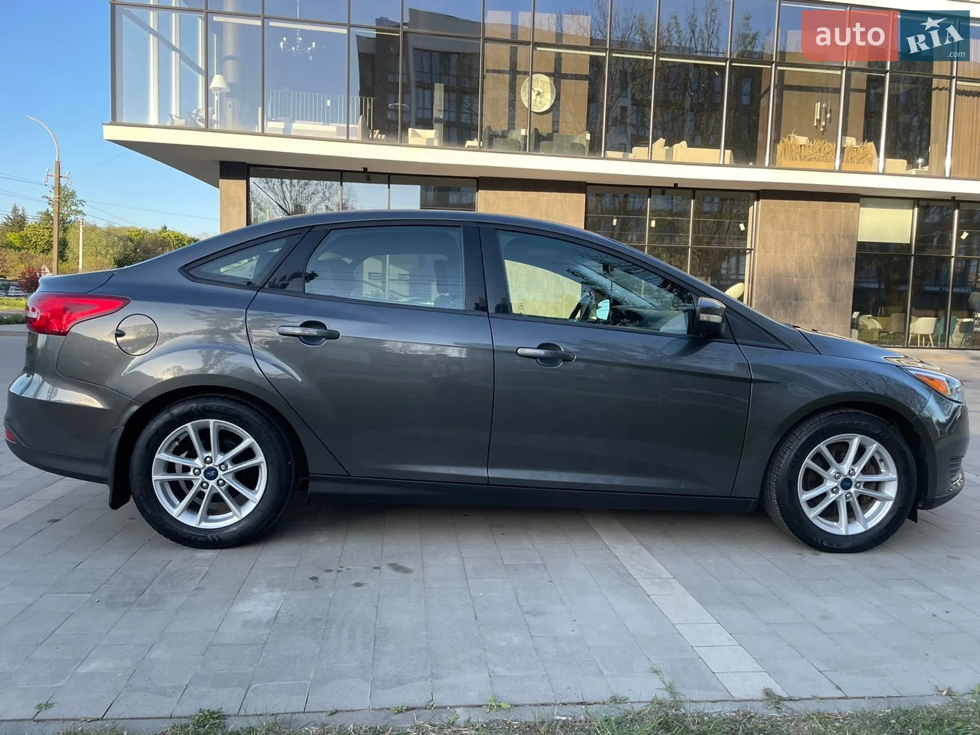 2017 Ford Focus - мініатюра 5