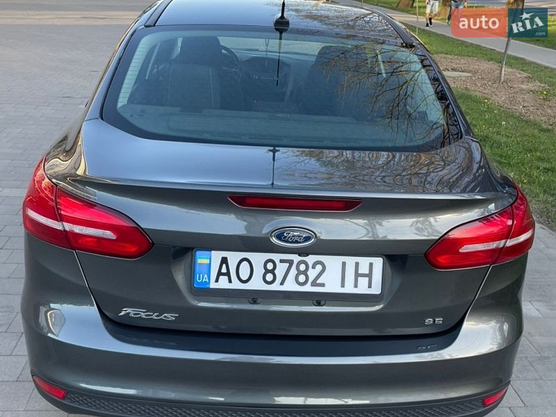 Седан Ford Focus 2017 в Ужгороде