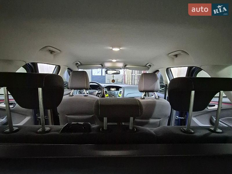 Універсал Ford Focus 2011 в Конотопі