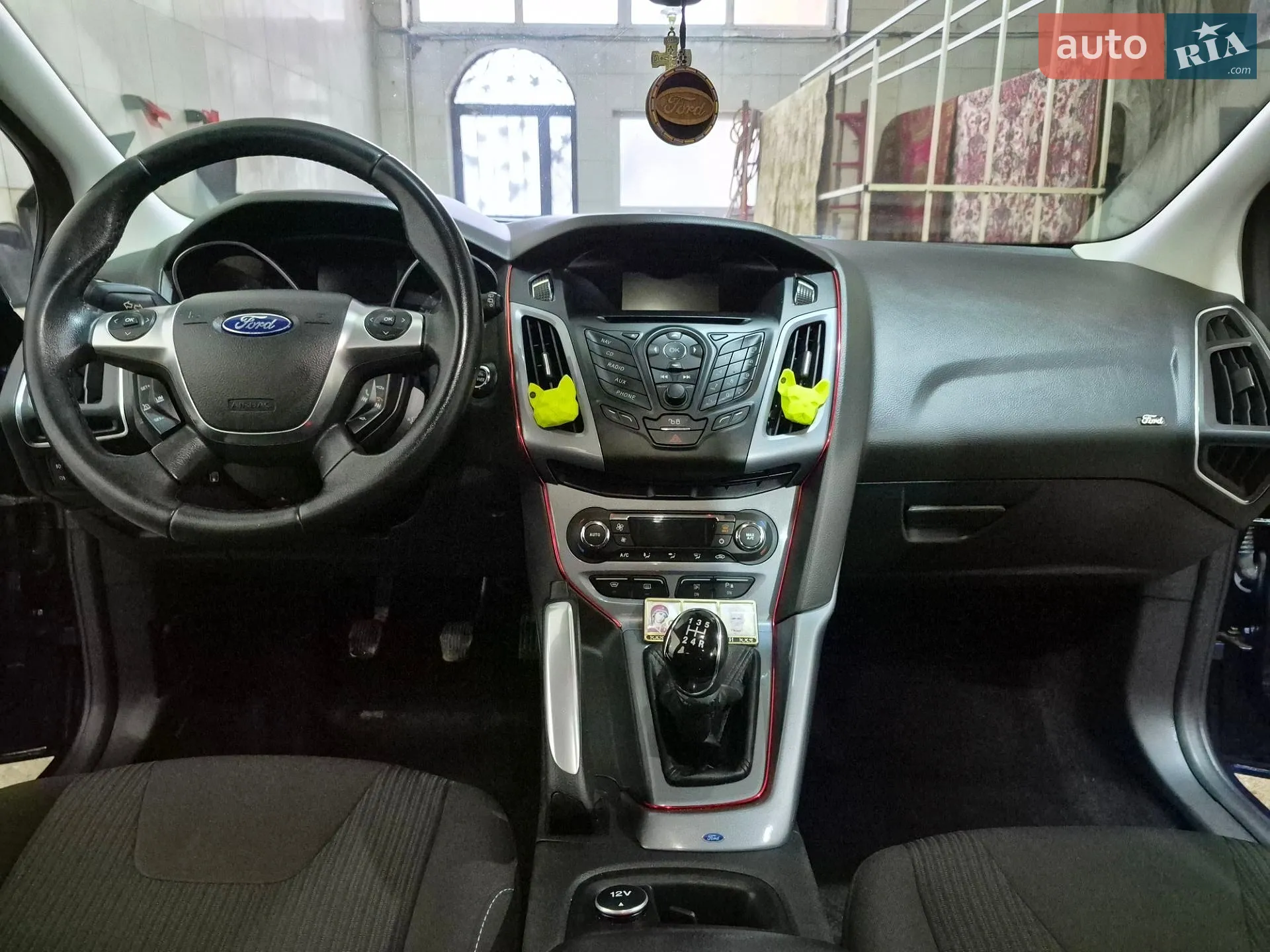 2011 Ford Focus - мініатюра 16