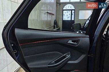 Універсал Ford Focus 2011 в Конотопі