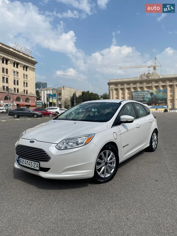 2011 Ford Focus - мініатюра 15