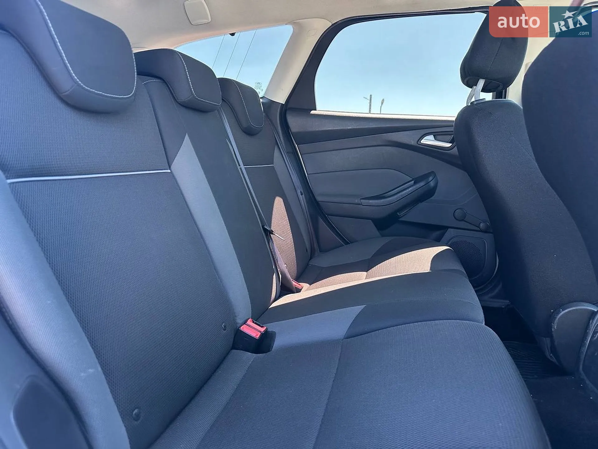 2013 Ford Focus - мініатюра 21