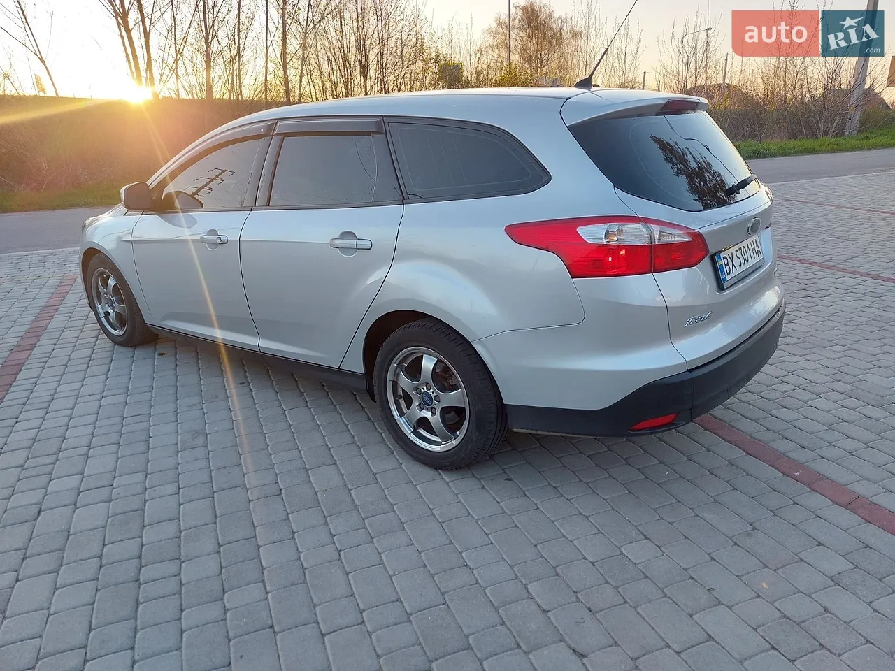 2010 Ford Focus - мініатюра 8