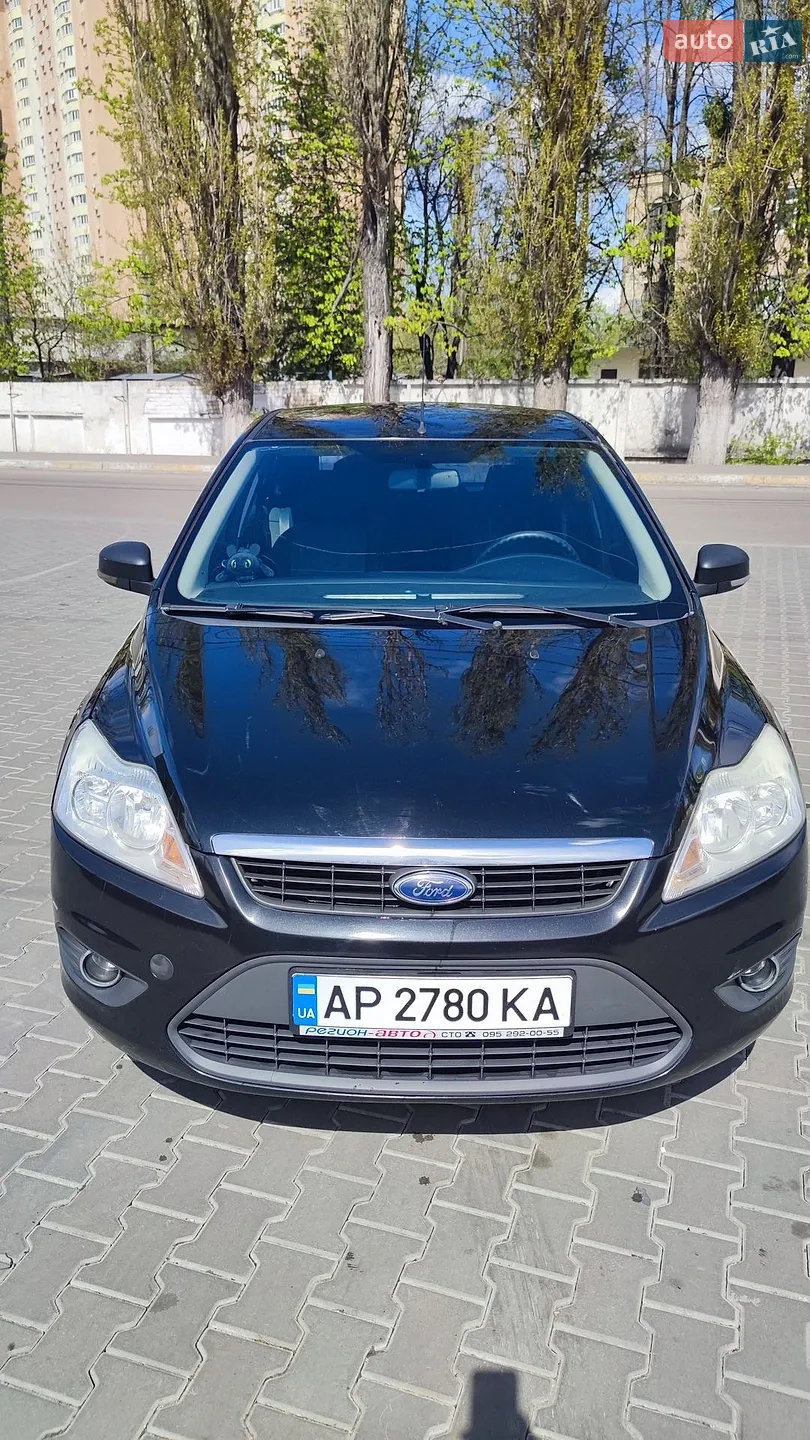 2010 Ford Focus - мініатюра 4
